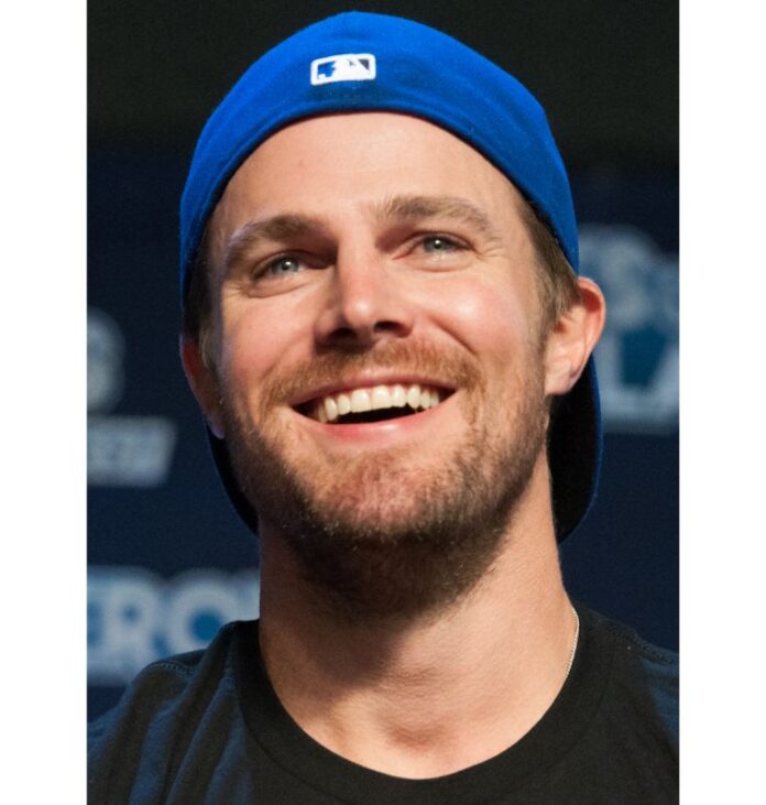 Stephen Amell